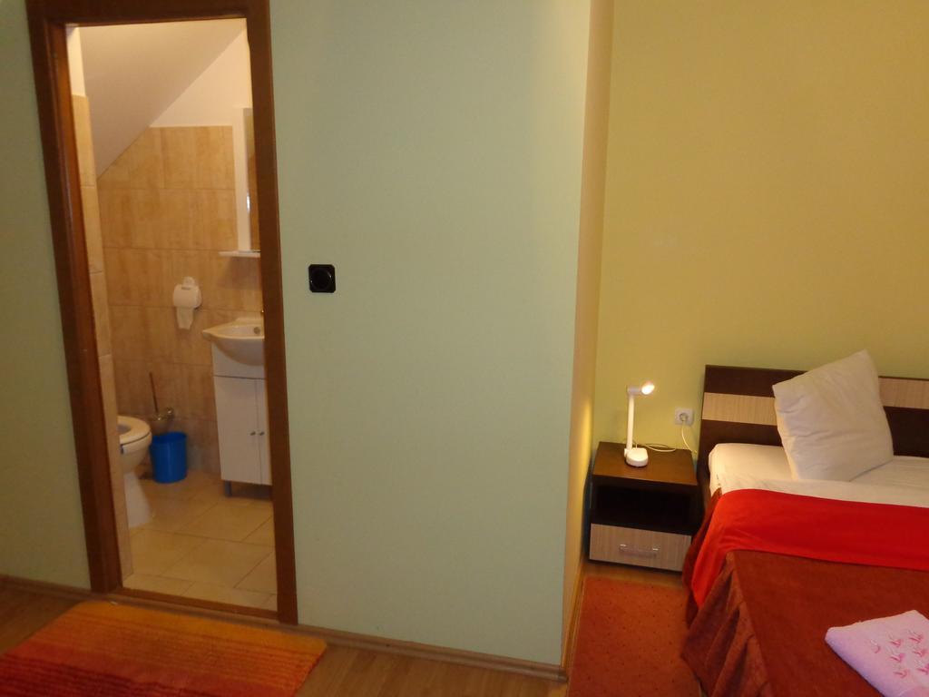 Pensiunea Radu Cisnădie Habitación foto
