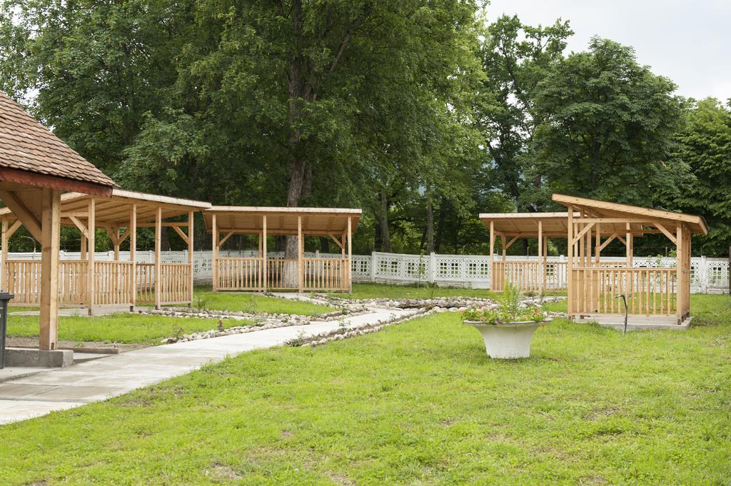 Pensiunea Radu Cisnădie Exterior foto
