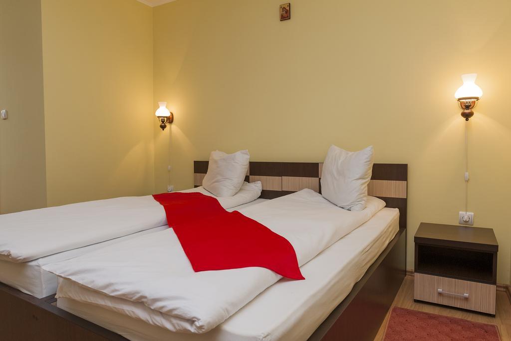 Pensiunea Radu Cisnădie Habitación foto